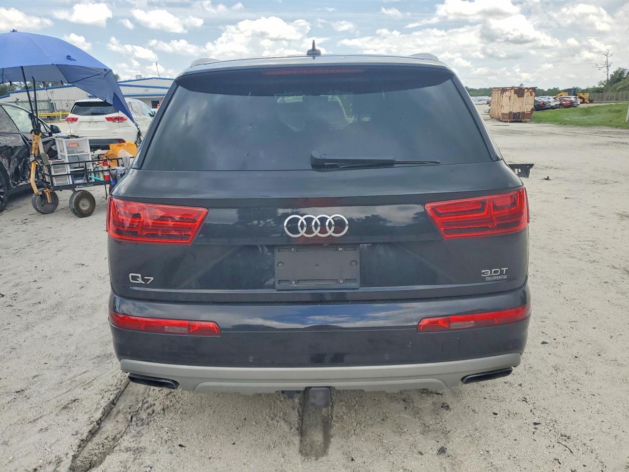 2018 AUDI Q7