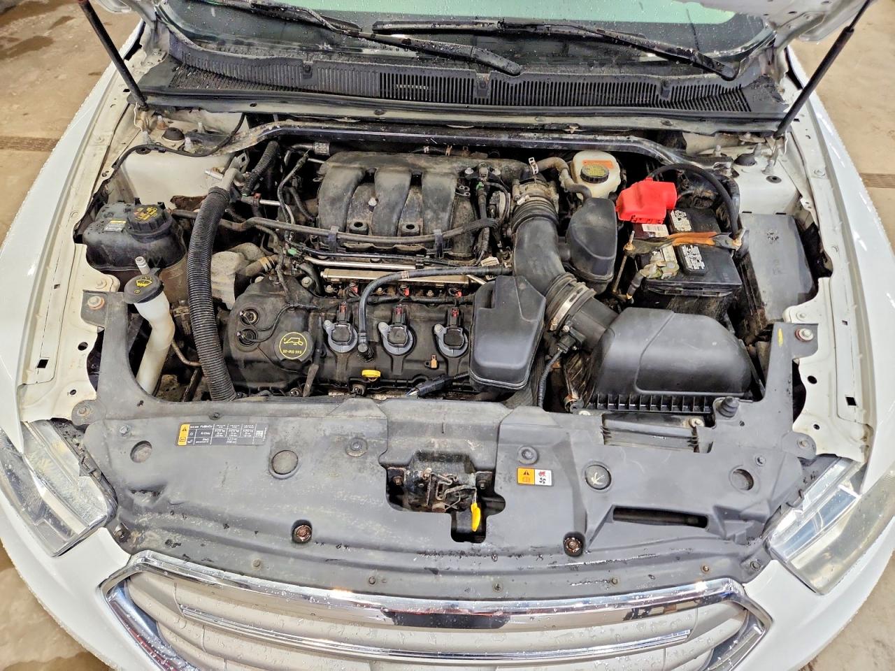2015 FORD TAURUS