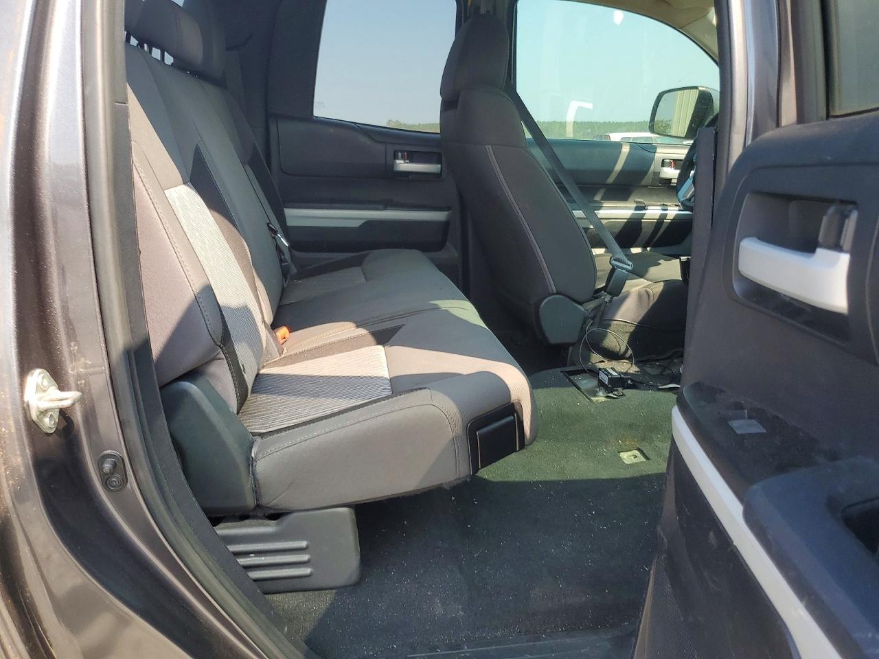 2014 TOYOTA TUNDRA