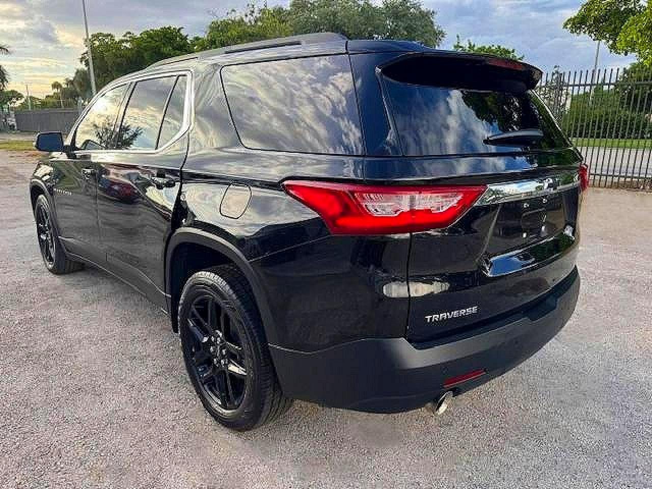 2021 CHEVROLET TRAVERSE