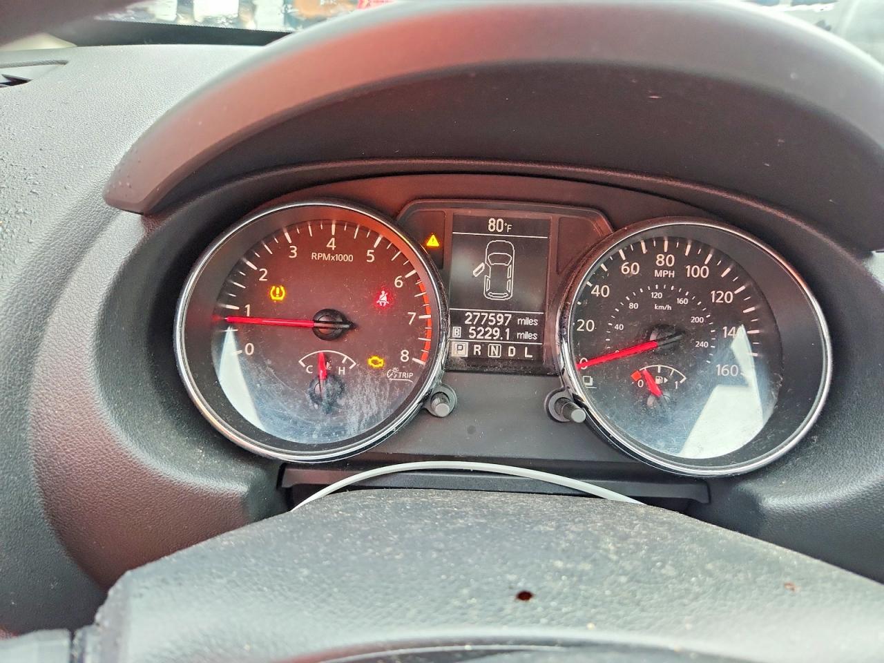 2011 NISSAN ROGUE
