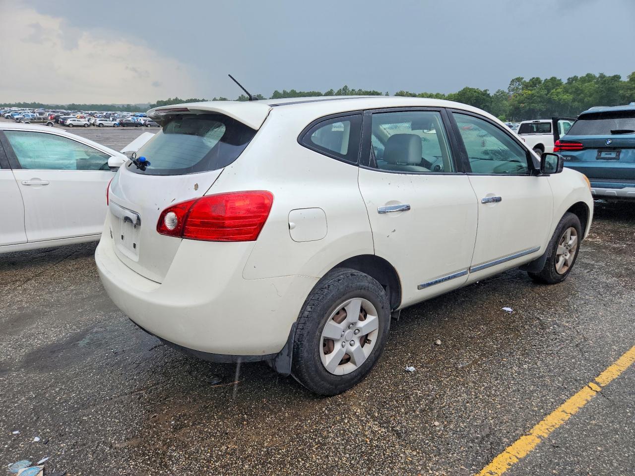 2011 NISSAN ROGUE