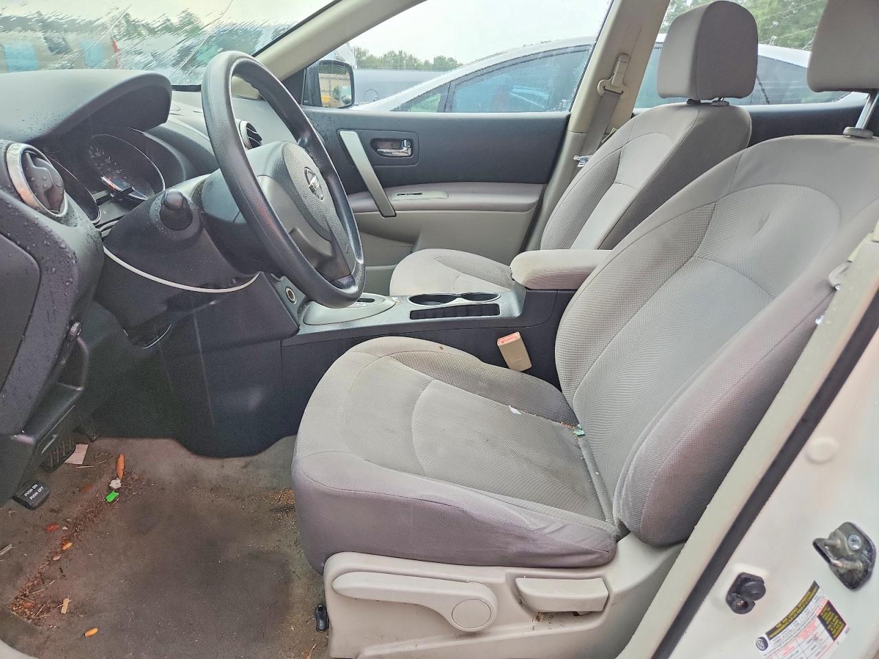 2011 NISSAN ROGUE