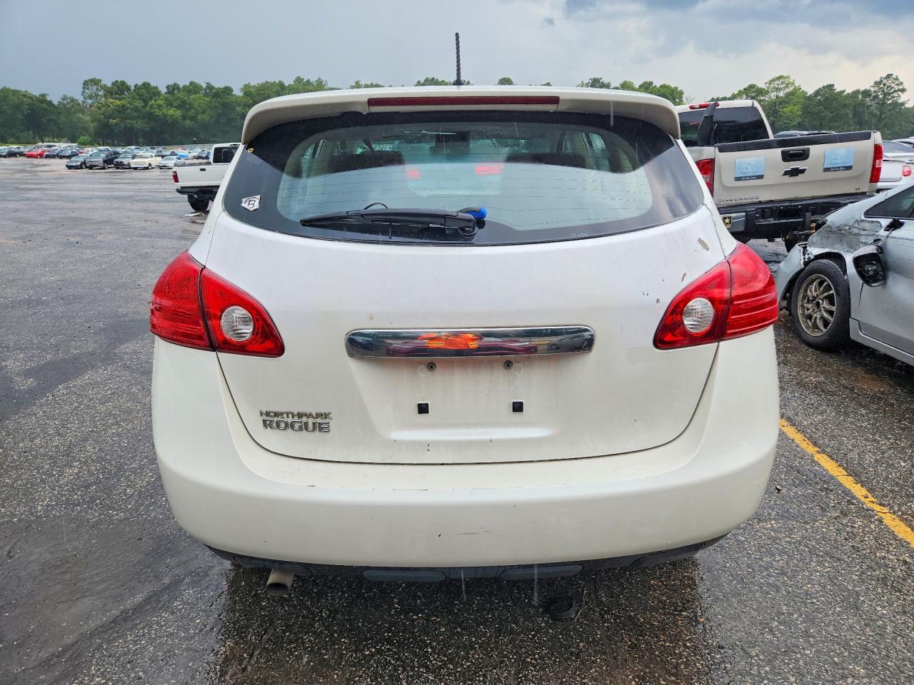 2011 NISSAN ROGUE