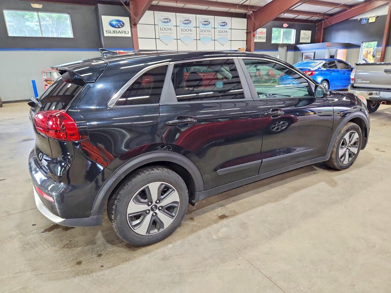 2017 KIA NIRO