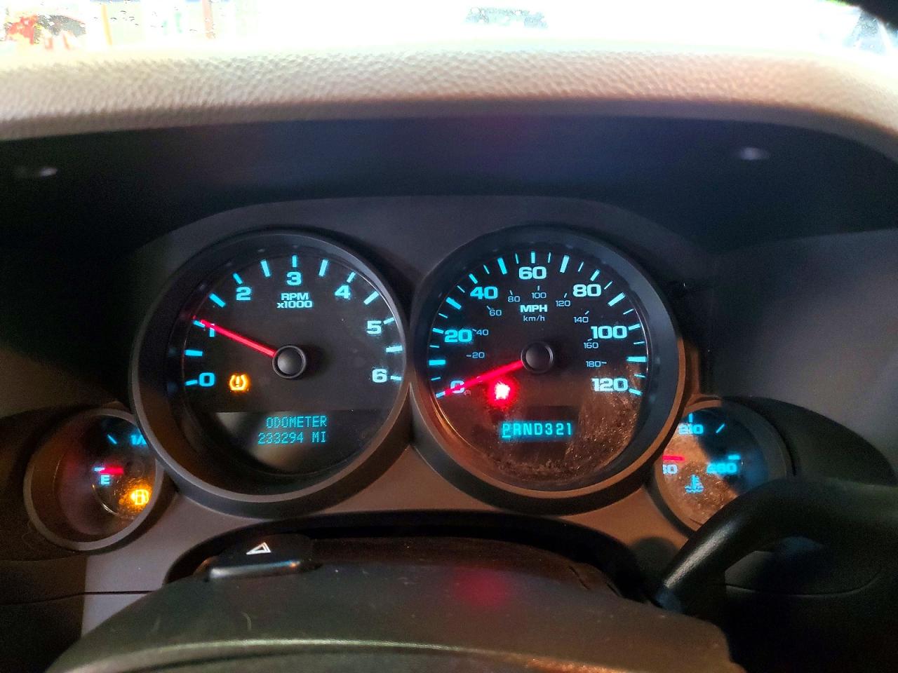 2013 CHEVROLET SILVERADO