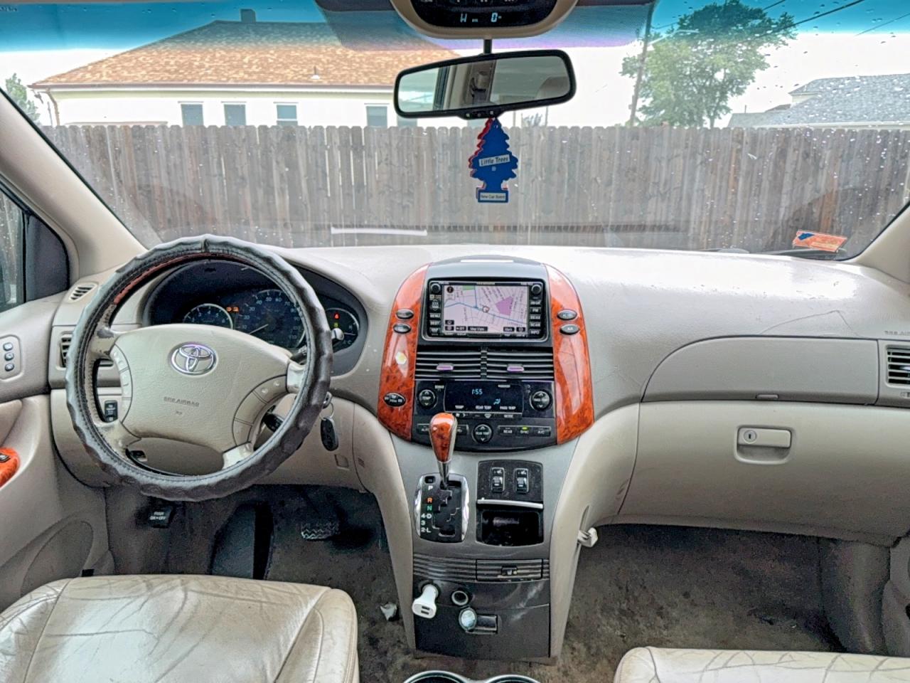 2007 TOYOTA SIENNA