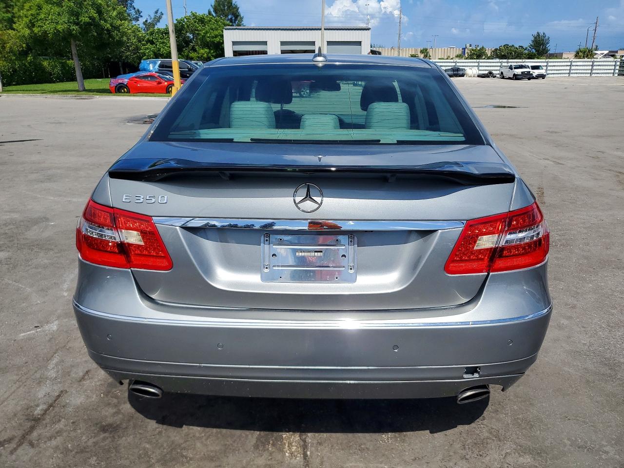 2010 MERCEDES-BENZ E-CLASS