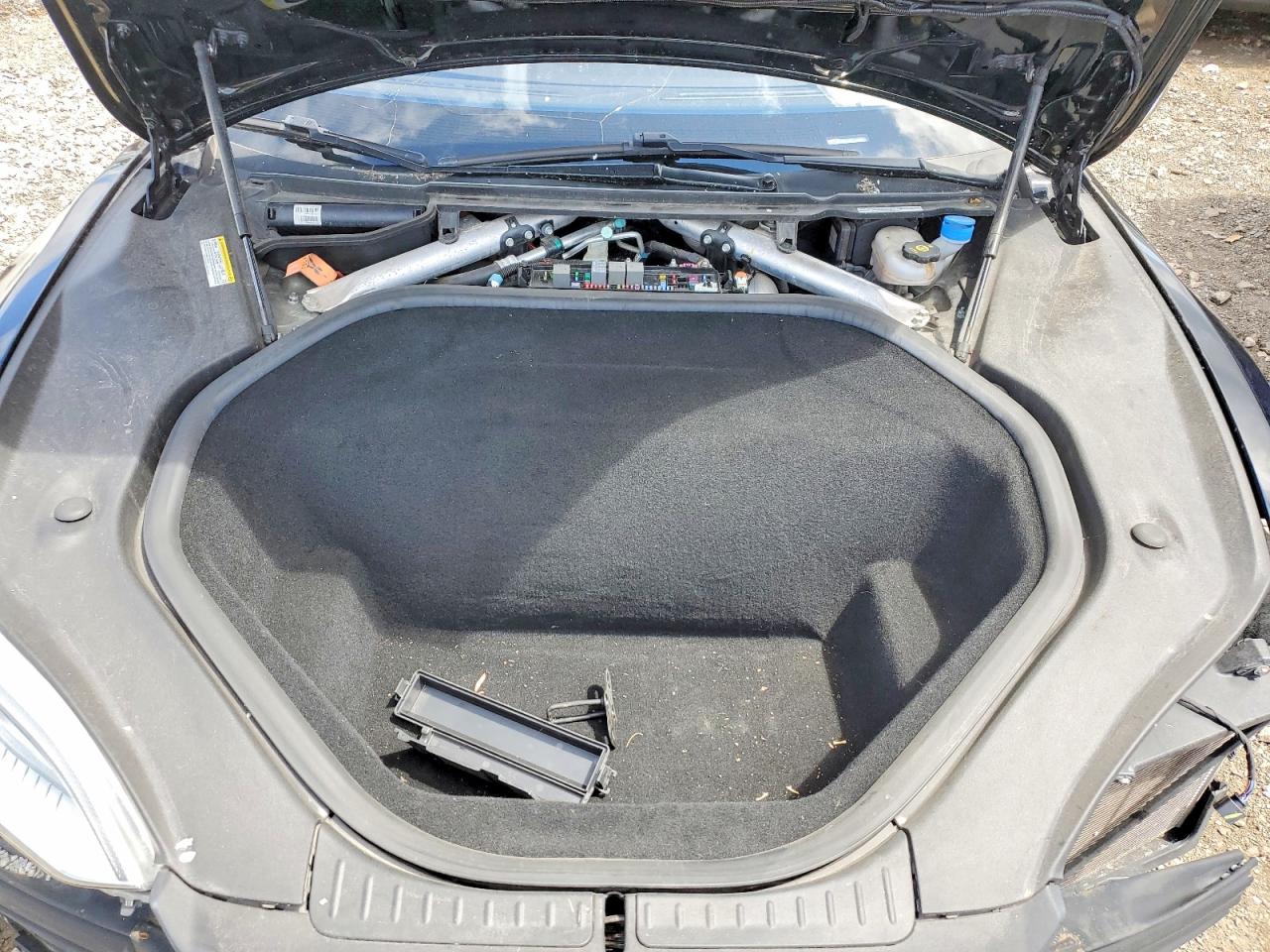 2015 TESLA MODEL S