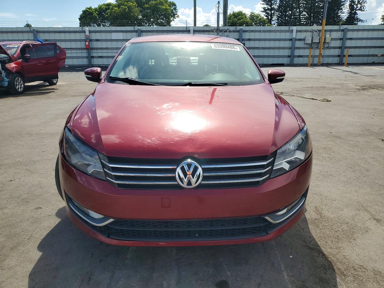 2015 VOLKSWAGEN PASSAT