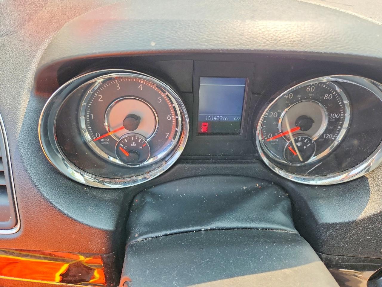 2012 CHRYSLER MINIVAN