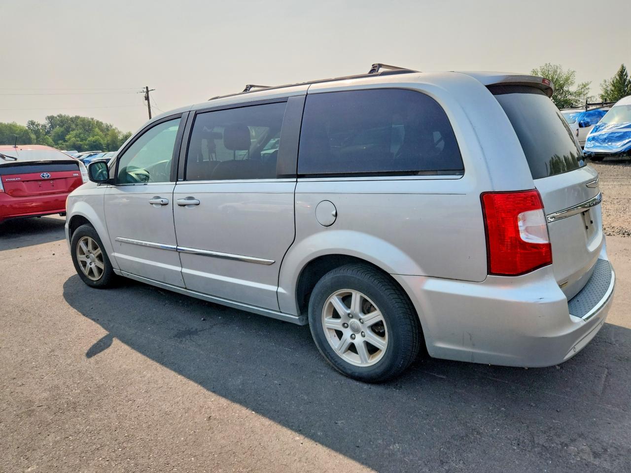 2012 CHRYSLER MINIVAN