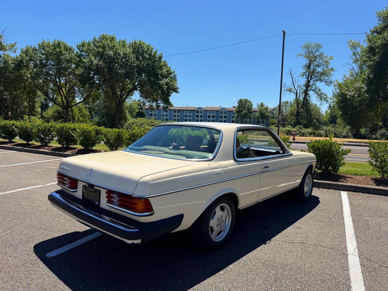 1978 MERCEDES-BENZ 280-CLASS