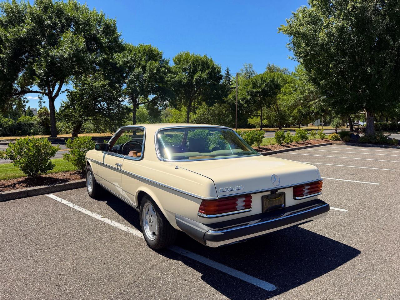 1978 MERCEDES-BENZ 280-CLASS