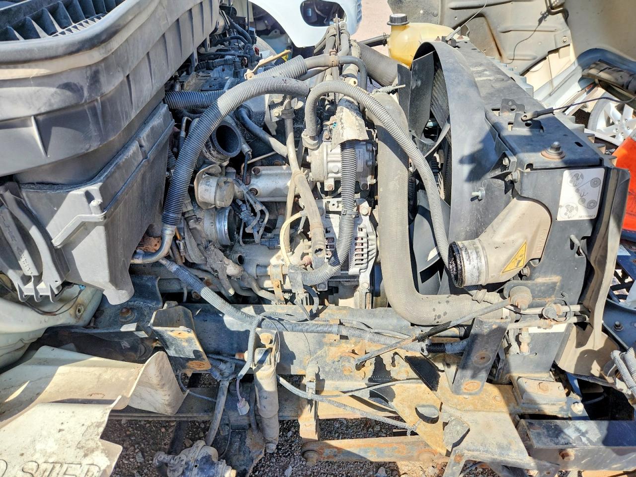 2015 INTERNATIONAL 4000 SERIE