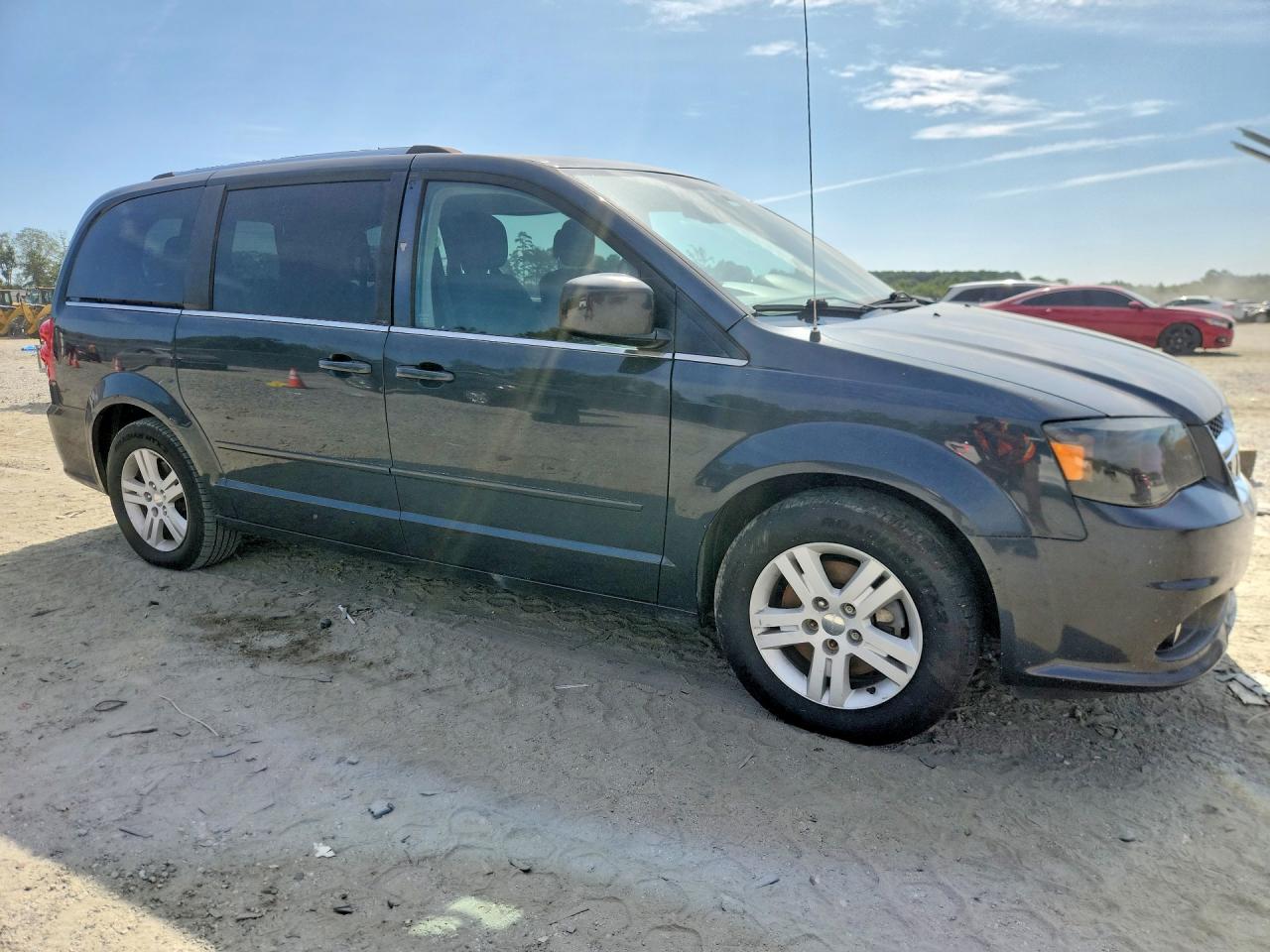 2013 DODGE CARAVAN