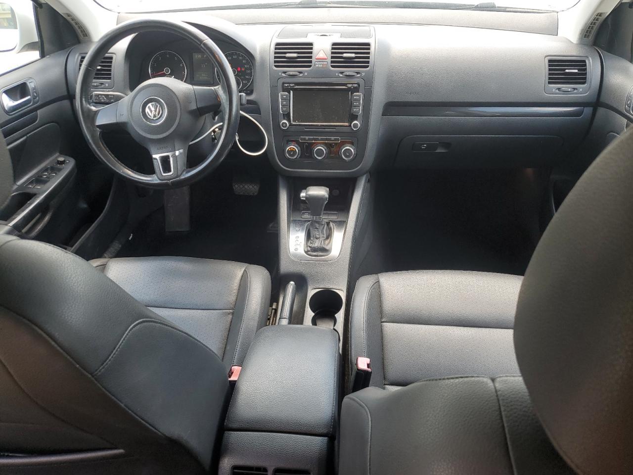 2010 VOLKSWAGEN JETTA