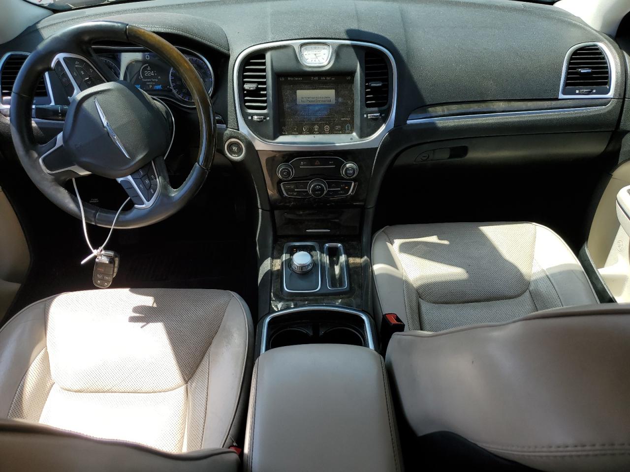 2016 CHRYSLER 300