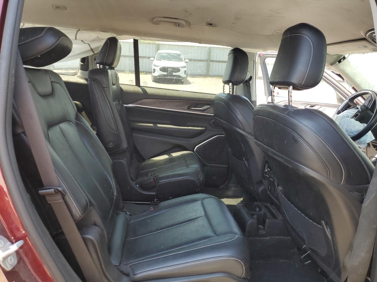 2022 JEEP GRAND CHEROKEE