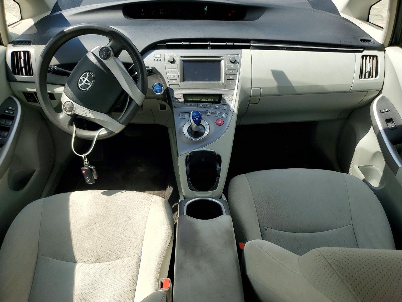 2014 TOYOTA PRIUS