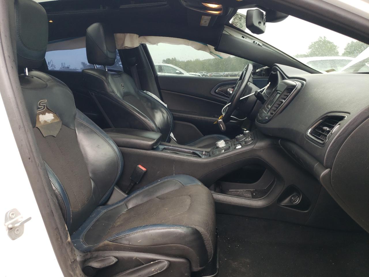 2015 CHRYSLER 200