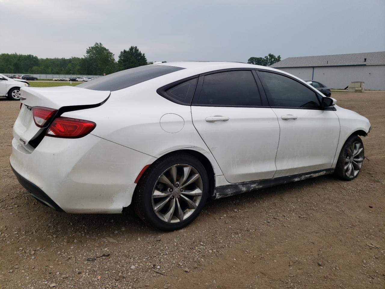 2015 CHRYSLER 200