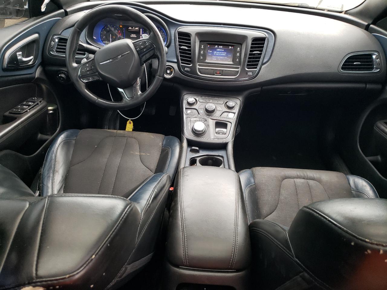 2015 CHRYSLER 200