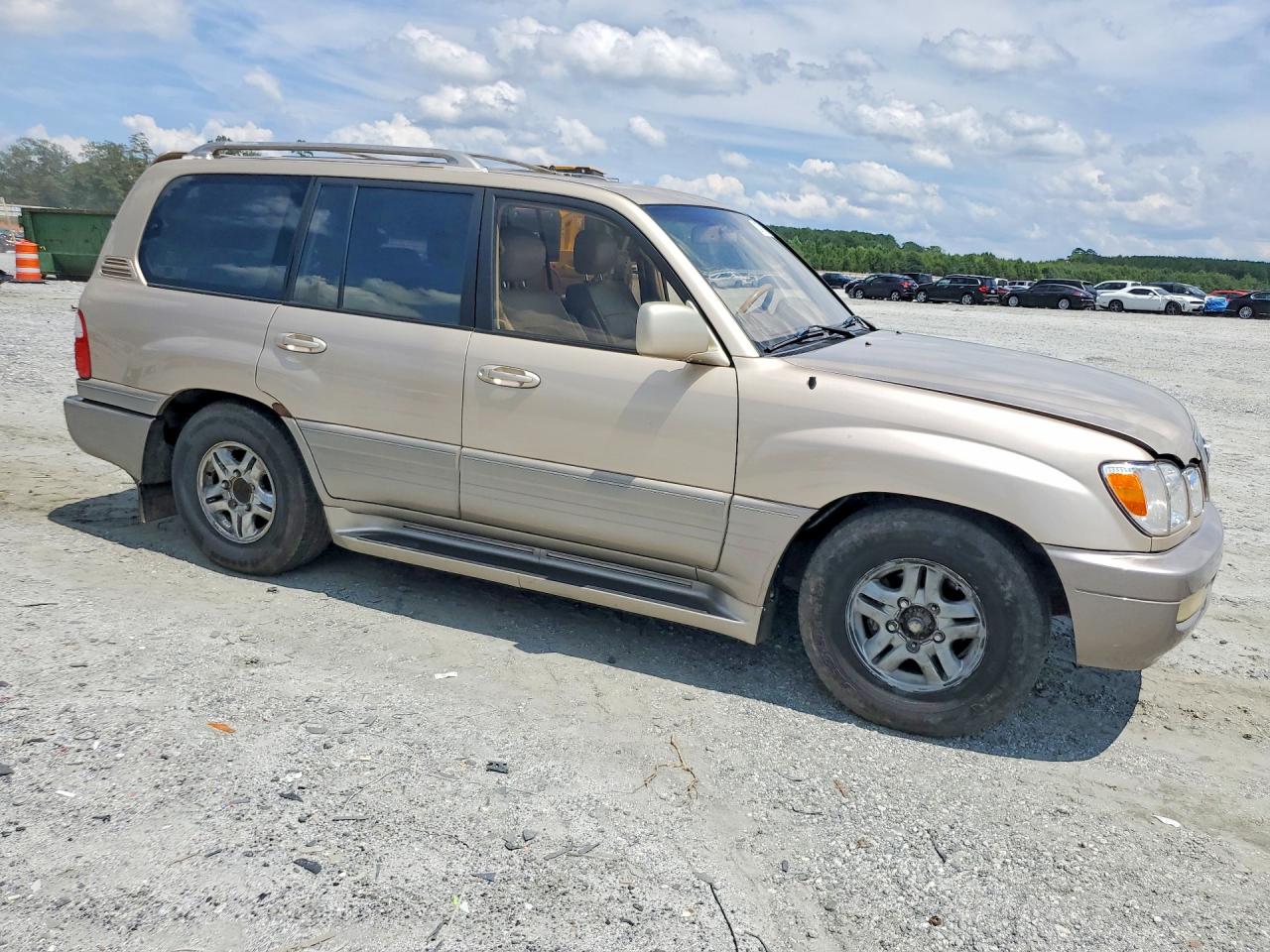 2002 LEXUS LX470