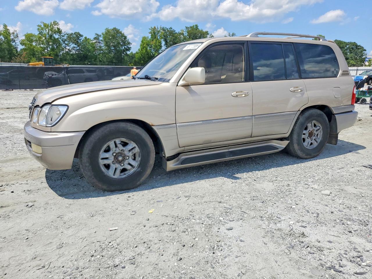 2002 LEXUS LX470
