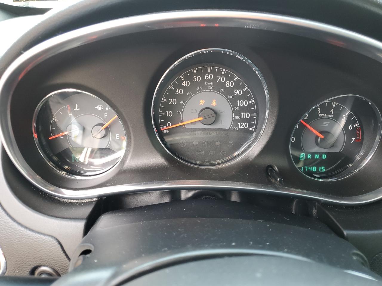 2012 CHRYSLER 200