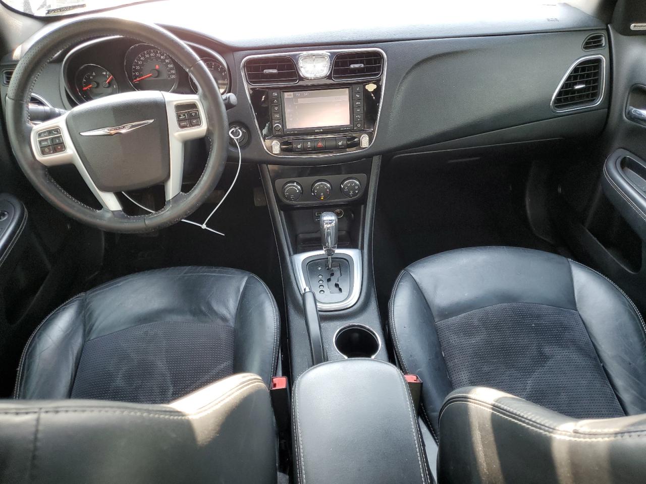 2012 CHRYSLER 200