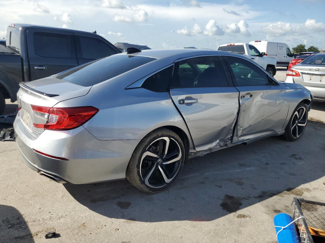 2021 HONDA ACCORD