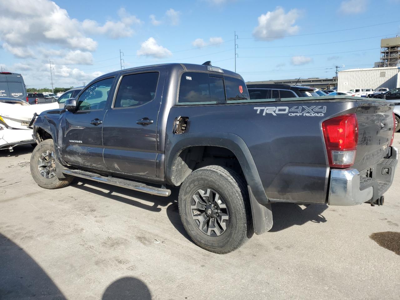 2017 TOYOTA TACOMA