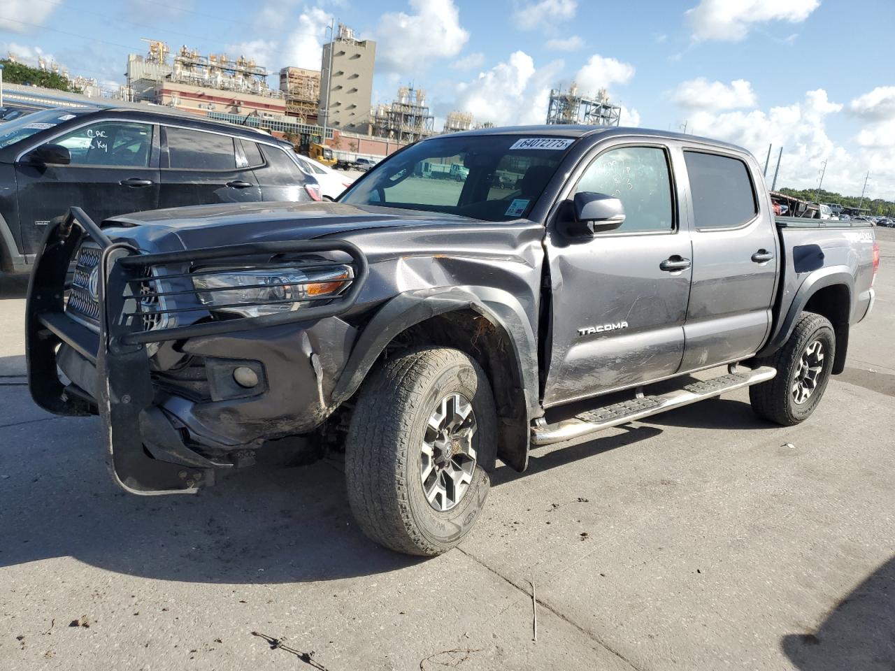 2017 TOYOTA TACOMA