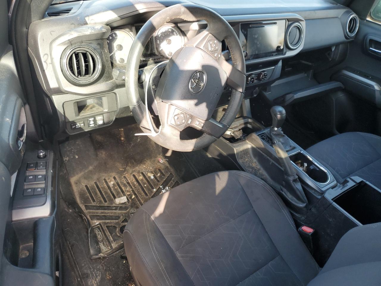 2017 TOYOTA TACOMA