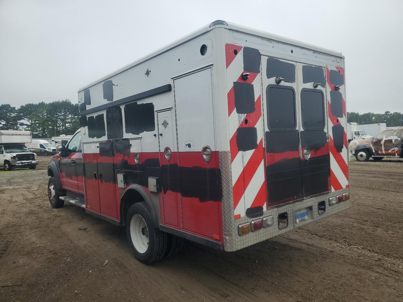 2017 FORD F550