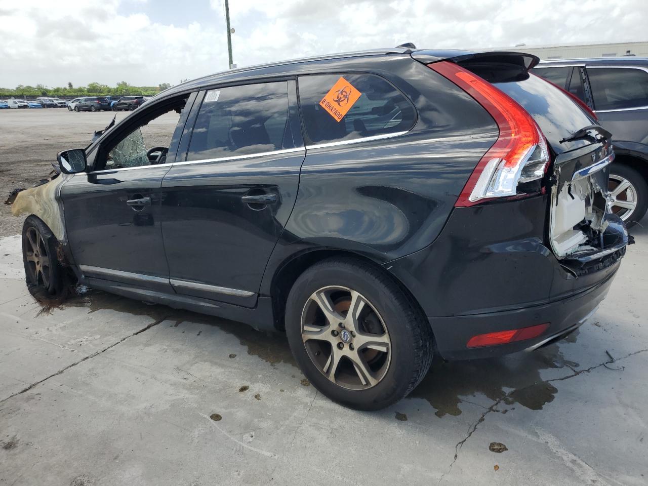 2015 VOLVO XC60