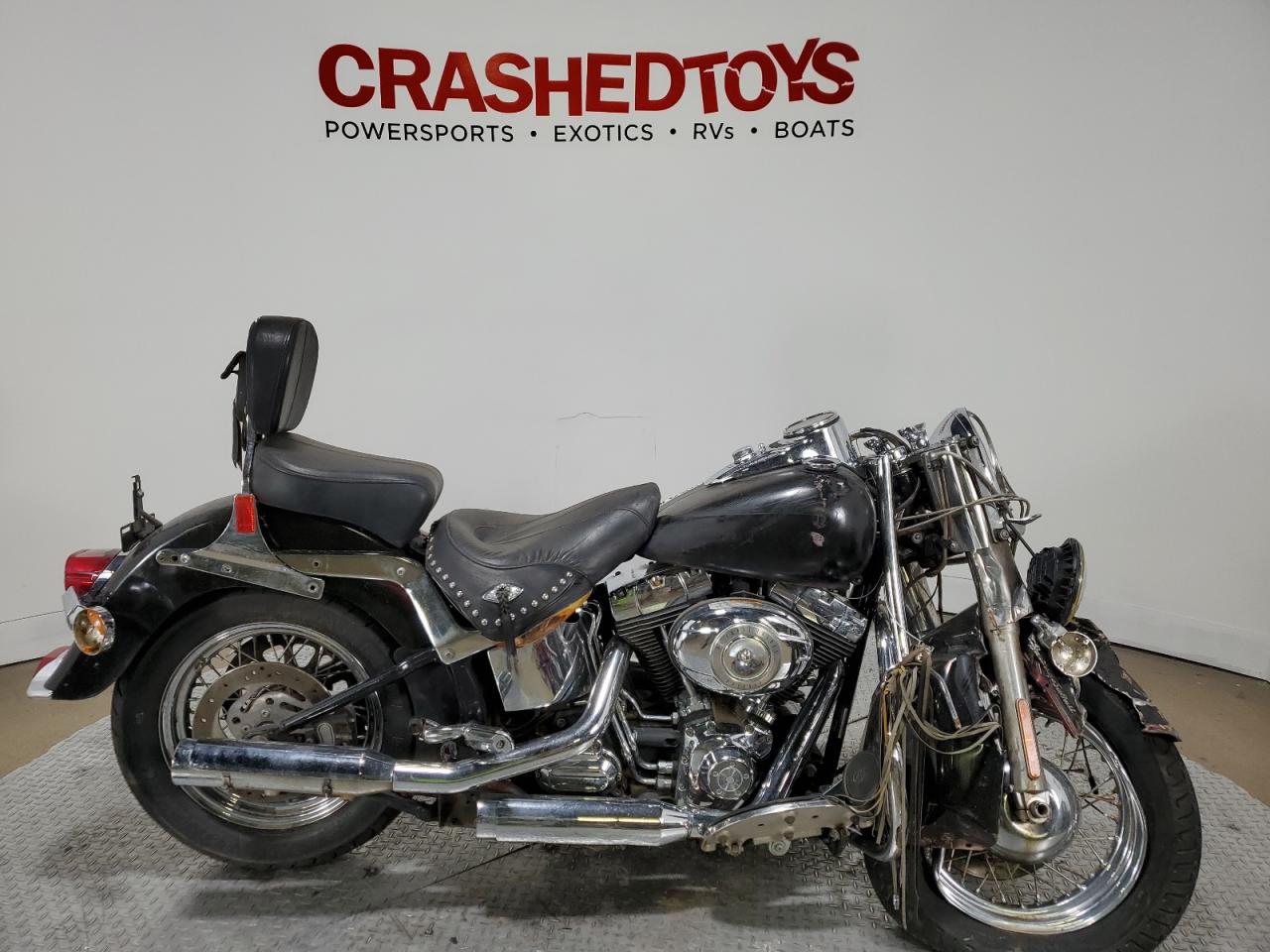 2010 HARLEY DAVIDSON FL