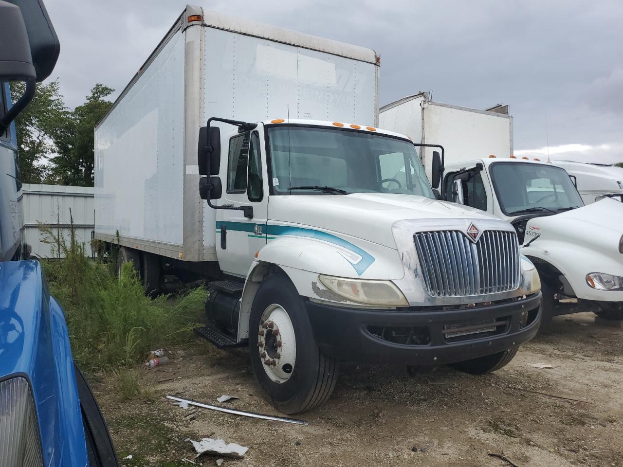 2007 INTERNATIONAL 4000 SERIE
