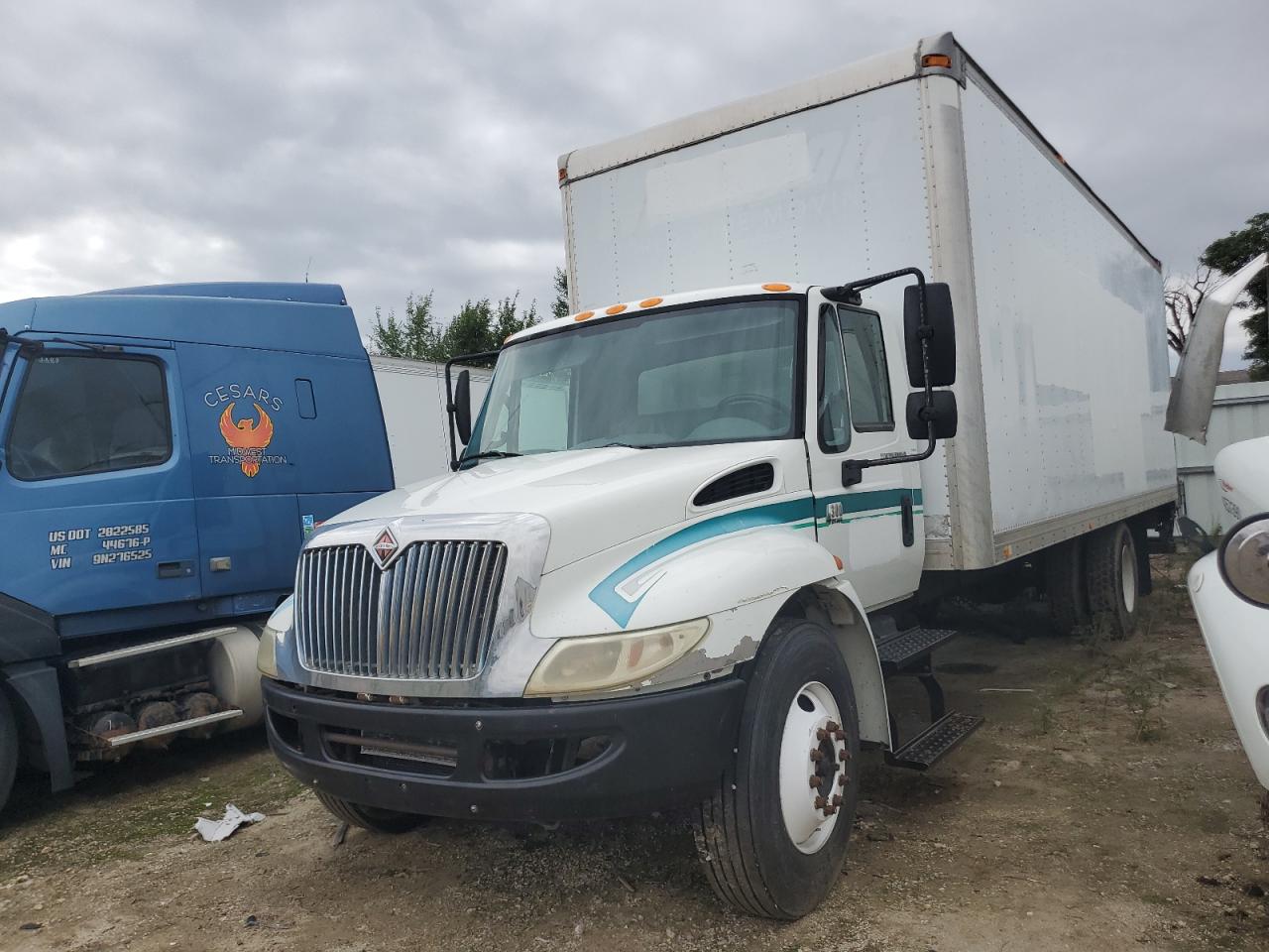 2007 INTERNATIONAL 4000 SERIE