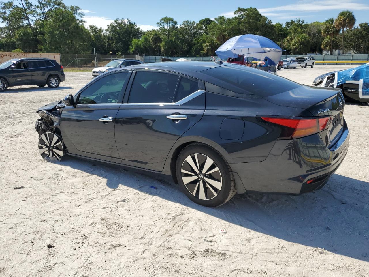 2022 NISSAN ALTIMA