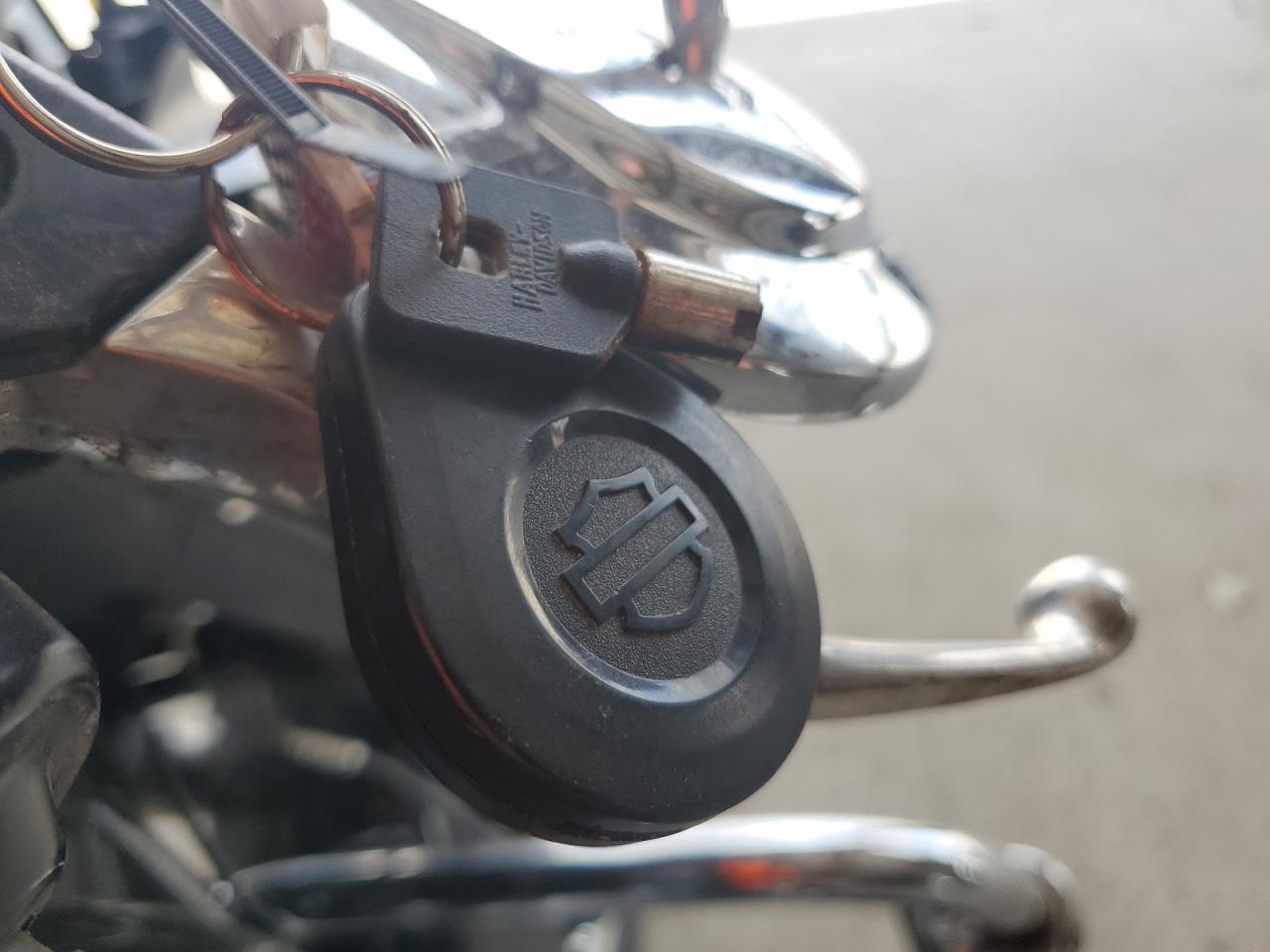 2019 HARLEY-DAVIDSON FL