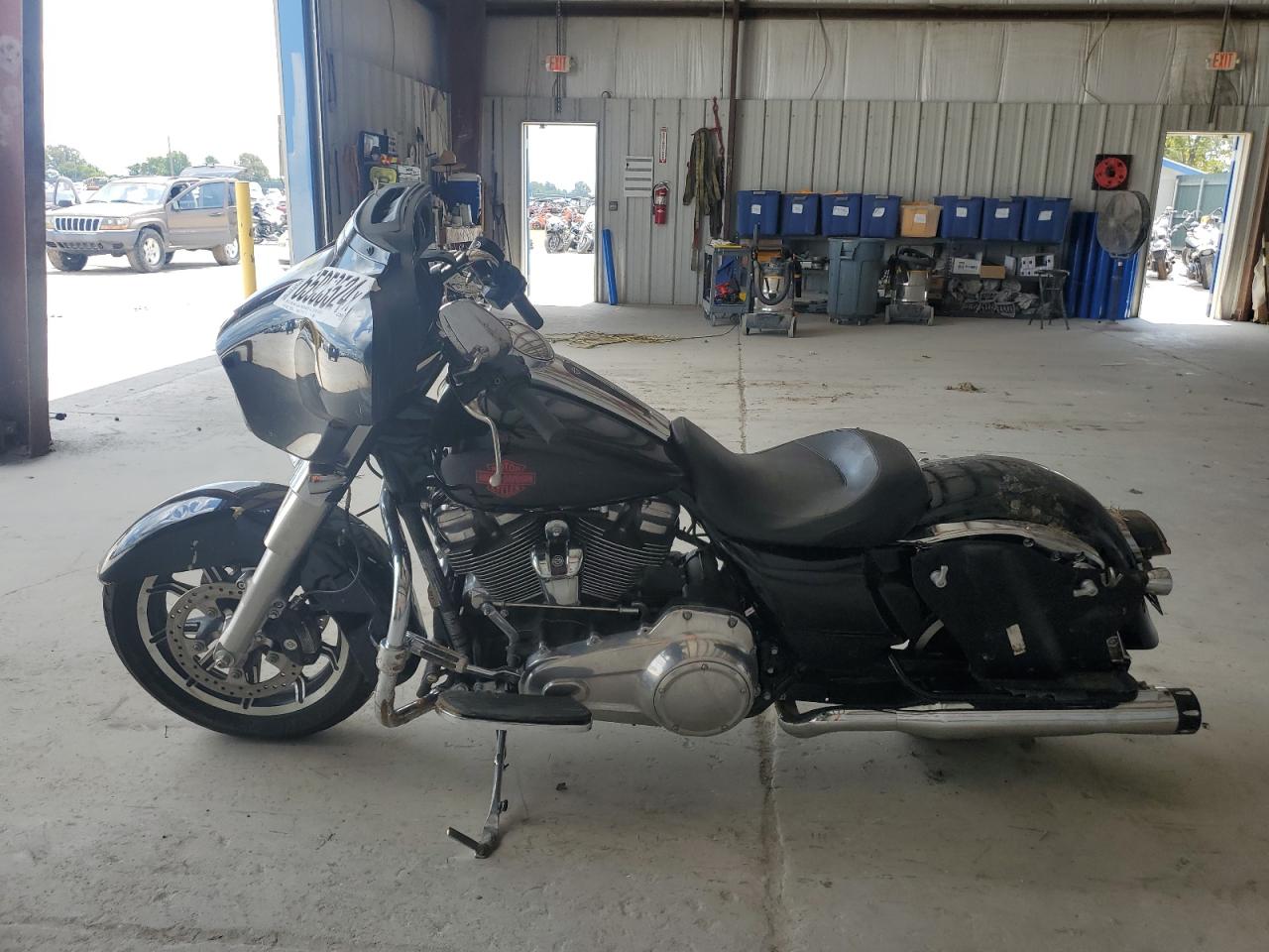 2019 HARLEY-DAVIDSON FL