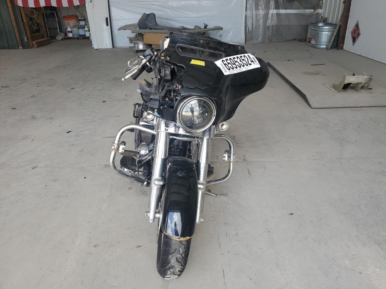 2019 HARLEY-DAVIDSON FL