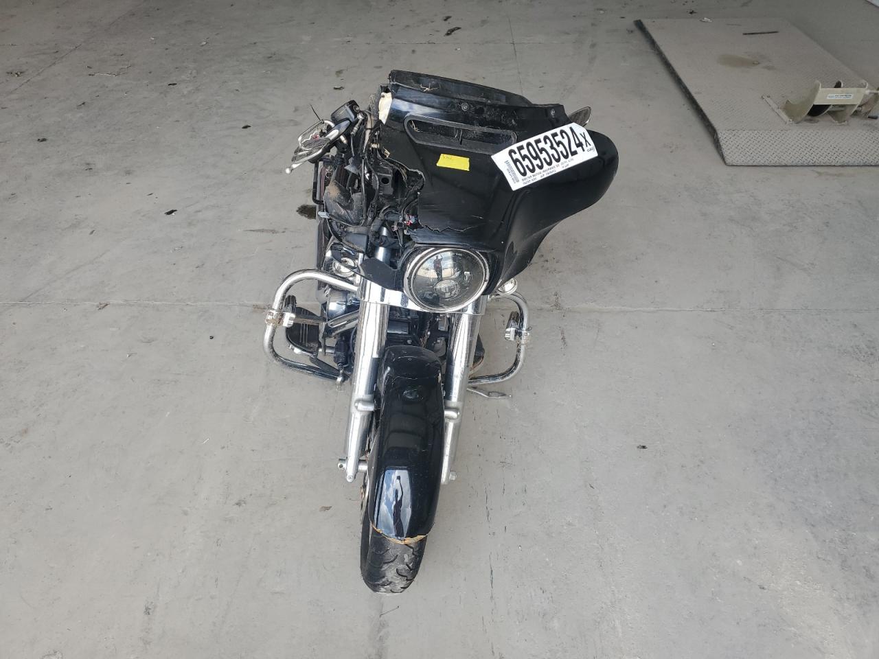 2019 HARLEY-DAVIDSON FL