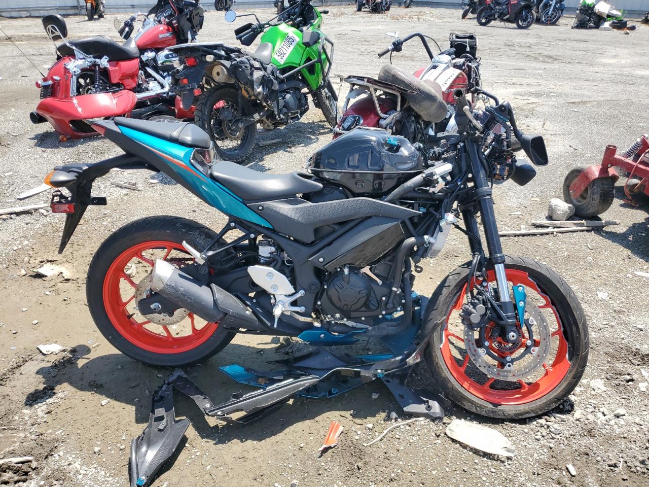 2021 YAMAHA YZF600