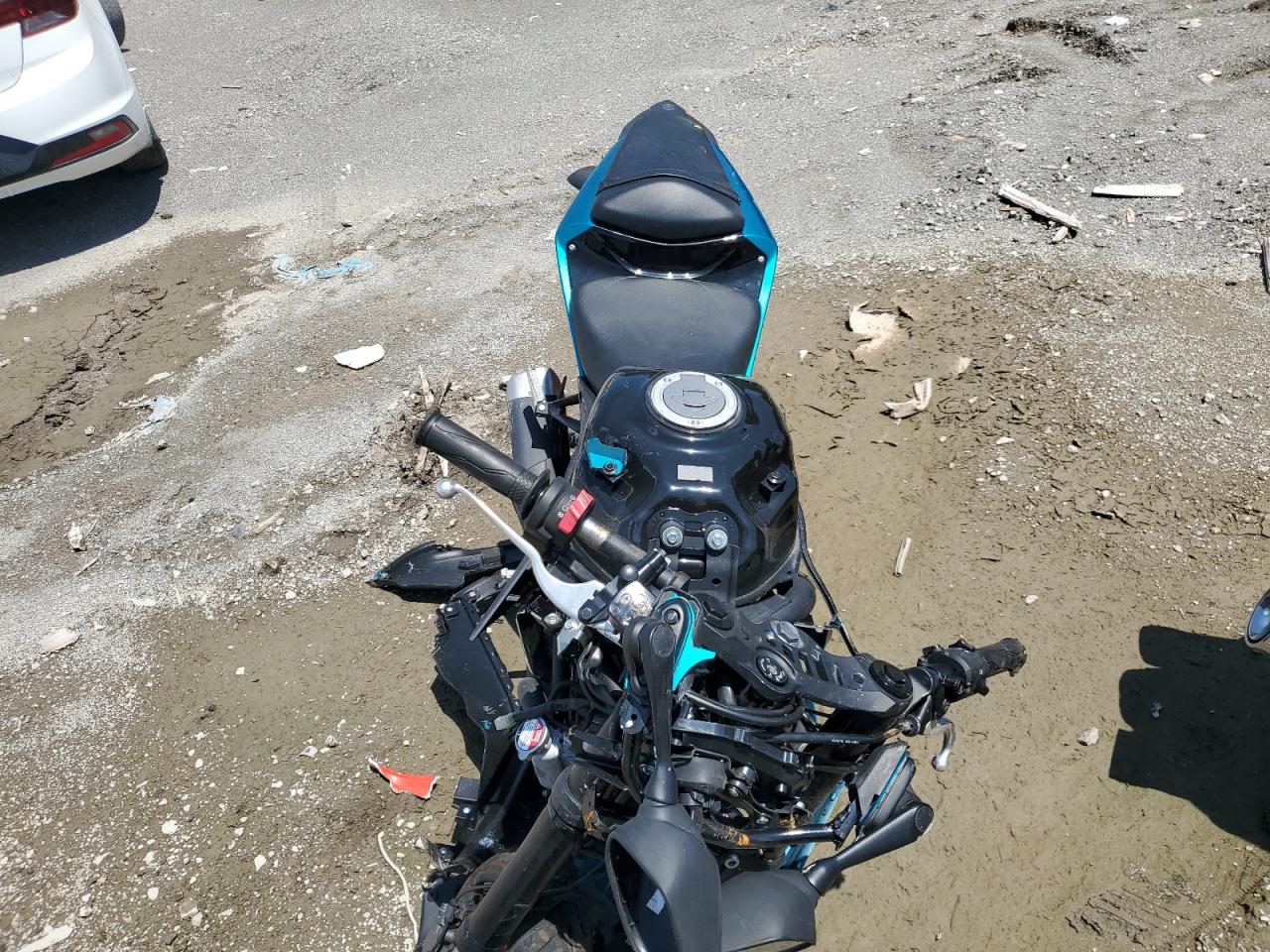 2021 YAMAHA YZF600