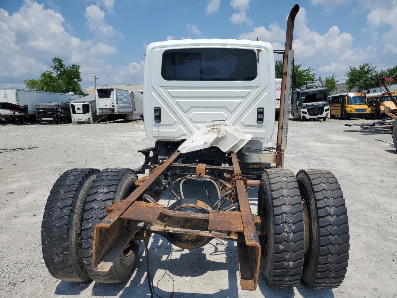 2012 INTERNATIONAL 4000 SERIE