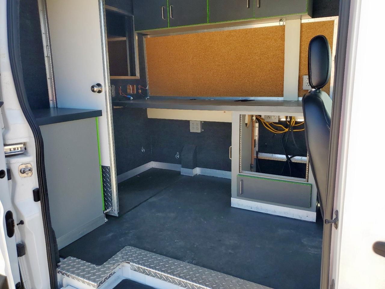 2023 FORD TRANSIT