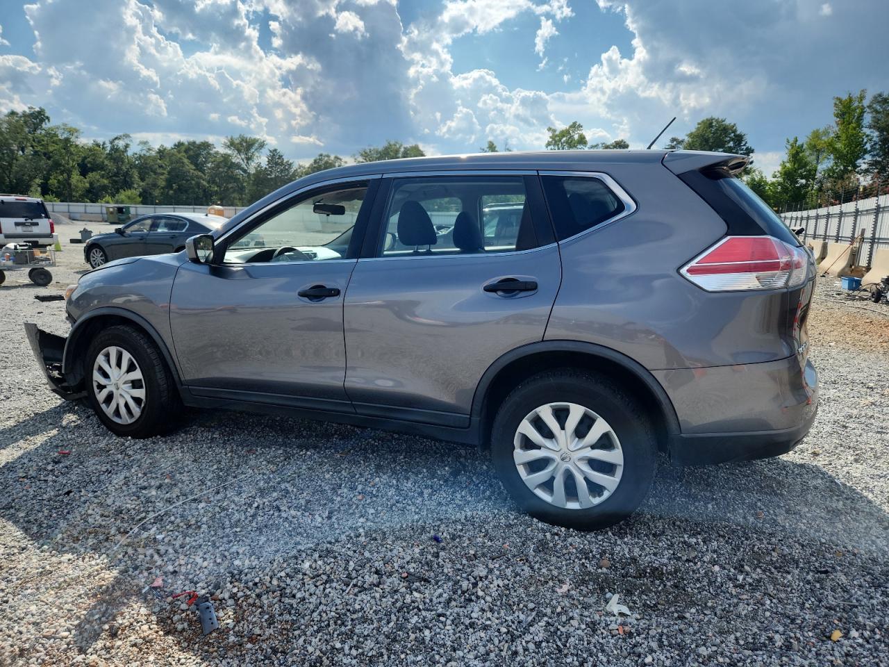 2016 NISSAN ROGUE